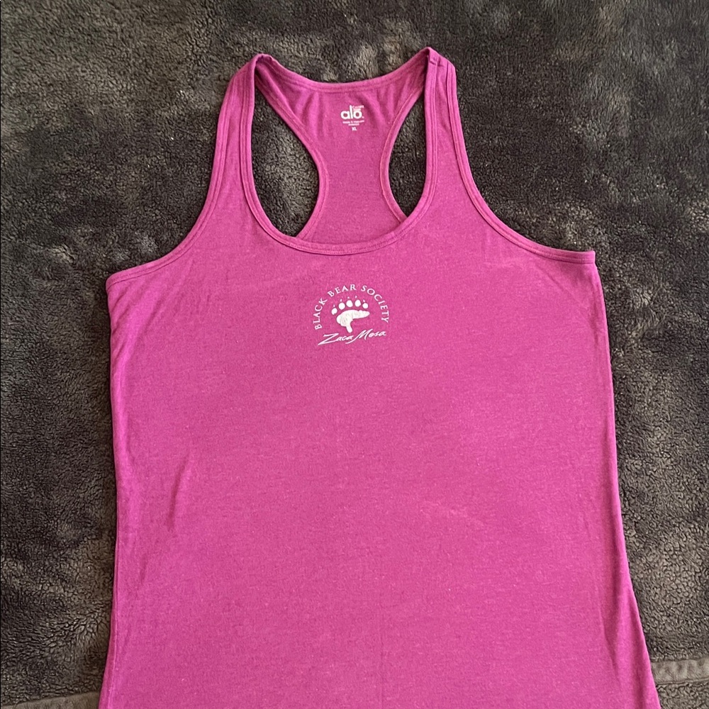 ALO Yoga Women's Vibrant Pink Tank Top *Size XL